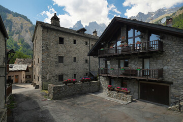 Fototapeta premium La Palud is a small village at the western end of the Val Ferret and is located within the commune of Courmayeur.