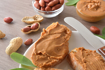 Detail of freshly sliced ​​bread spread with peanut butter