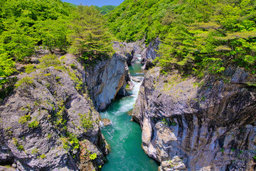 栃木県日光市　龍王峡を流れる鬼怒川