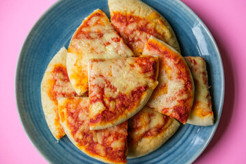 Italian Style Cheese and Tomato Margherita Pizza