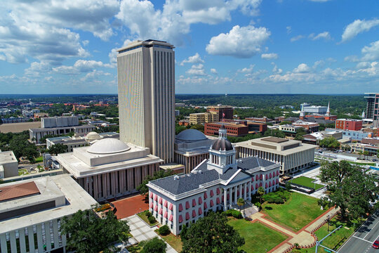 Fototapeta State Capitol Building Tallahassee Florida 09.15.2025