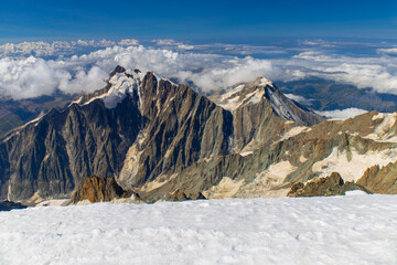 Chamonix Montblanc Beautiful Alpine Mountain