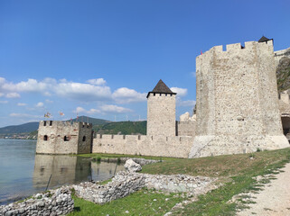 Obraz premium Medieval Golubac Fortress on the banks of the Danube River in Serbia, a historic stronghold and cultural landmark of the Balkans