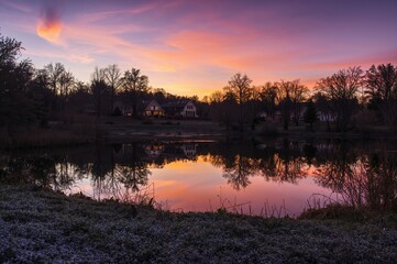 Obraz premium A stunning twilight scene in the countryside