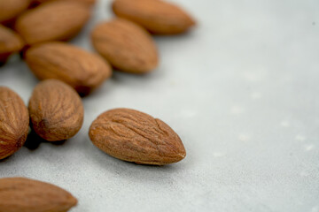 Almonds help lower cholesterol in the body and nourish the heart