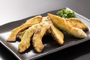 アボカド　フライ