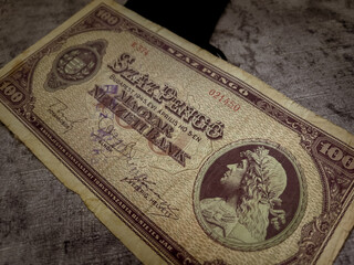 1945 hungarian szaz pengo banknote from budapest hungary.