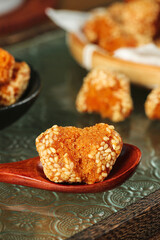 Traditional Chinese Sesame Seed Pastry Balls - Golden Crispy Guangxi Specialty Snack Dessert
