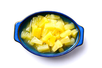 Sweet pineapple chunks in light syrup