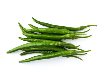 青唐辛子（青とうがらし, 青トウガラシ）白背景　コピースペースあり　Green chili peppers (green pepper,chile verde) white background, copy space available