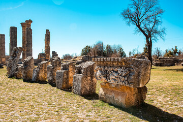 Uzuncaburc (Diokaesareia) is an ancient city ruin in Mersin province. The city of Diocaesarea was a temple center and part of the Olba Temple State during the Seleucid Empire . Silifke, Mersin