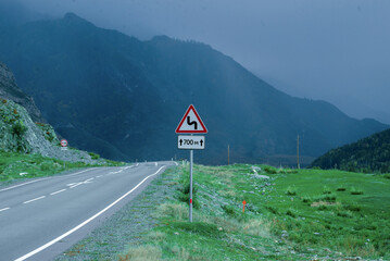 mountain road sign