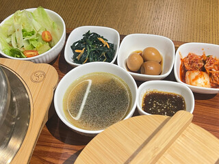 Korean Style Shrimp Sotbap Pot Baked Rice with Side dishes