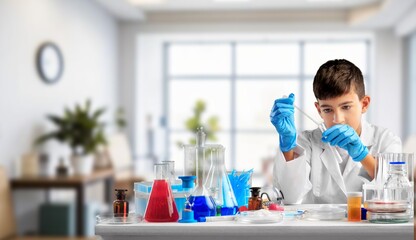 Little child make chemistry science experimental online class, chemistry lessons.
