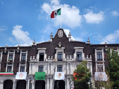 September 9, 2025, front of the Executive Branch Palace of the State of Mexico in Toluca, in the morning