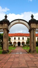 Obraz premium Archway to a courtyard building