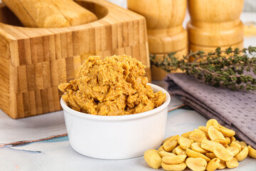 Crunchy peanut butter fat product