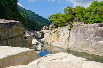 寝覚の床（長野県木曽郡上松町）