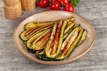 Grilled young zucchini for snack