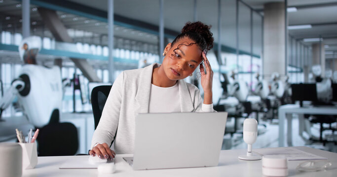 The American Business Woman Frustrated Over Robot Advisors Taking