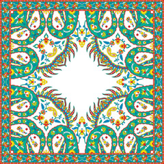 Elegant Green Ornamental Scarf – Ethnic Floral Bandana Textile Design