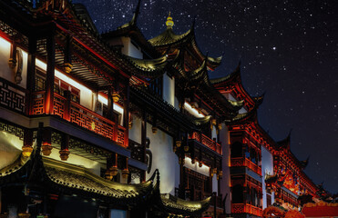 China, Shanghai, Yu gardens (shopping area) seen at night.