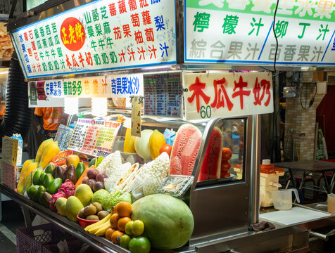 Kaohsiung, Taiwan September 8 2025:  the market stall sell the street food and drink to tourist.  Liuhe Night Market.  It is one of the most popular night markets in Taiwan.