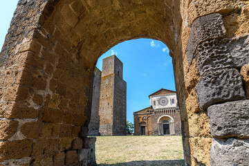 Chiesa di San Pietro, Tuscania