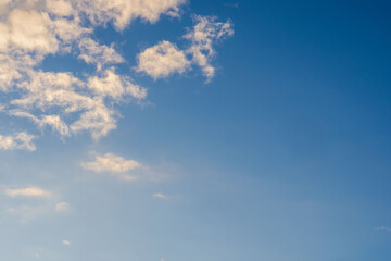 秋の空　朝焼けに染まる空と雲19