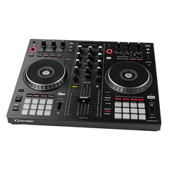 Obraz premium High-quality DJ controller with dual decks and numerous options for professional sound mixing