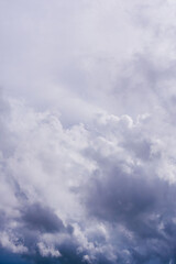 雨上がりの印象的な雲のアップ09