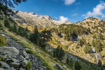 Obraz premium Aigualluts planes in the Benasque valley in Pyrenees, Spain