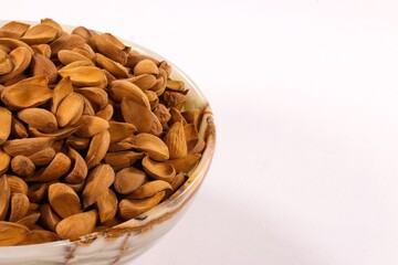 Afghan Shakhurbai Almonds