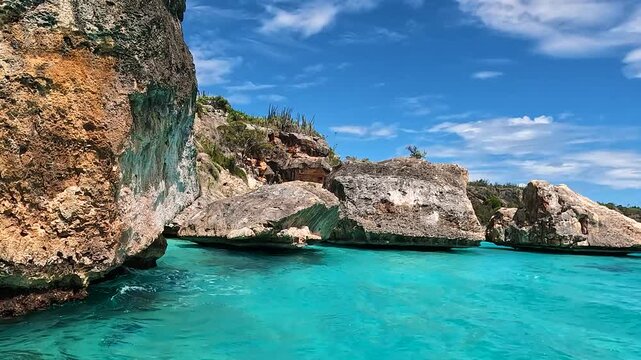 Costa camino a bahia de las aguilas Cabo rojo pedernales Republica dominica