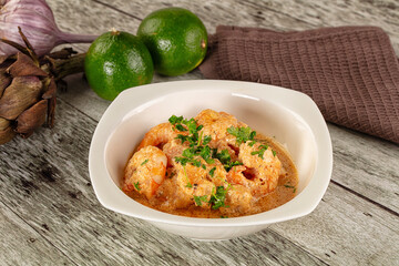 Prawn in white cream sauce