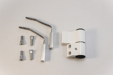 manija para la puerta, Aberturas, herrajes, picaportes de metal, lijas, discos 