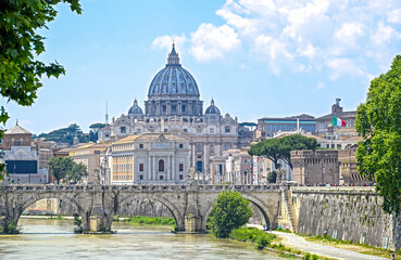Fototapeta premium Vatican City, view from the Tiber river