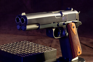 Double-barrel 1911-style pistol, twin-barrel handgun