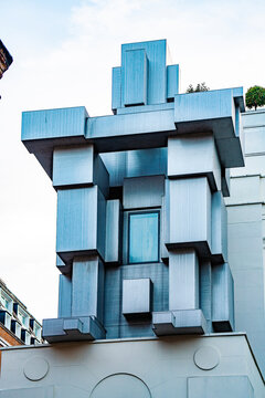 The Beaumont Luxury Hotel, ROOM Sculpture Suite By Antony Gormley, Balderton Street, Mayfair, Central London, England, UK - September 2025