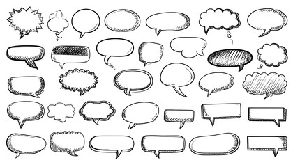 Fototapeta premium Various hand-drawn speech bubbles in diverse shapes and sizes, showcased against a plain white background, conveying a playful and casual design aesthetic.