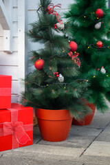 Christmas-tree decorations