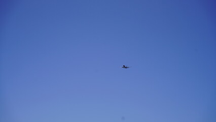 Widok na lądujące samoloty © Mateusz