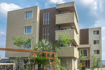 中層マンション