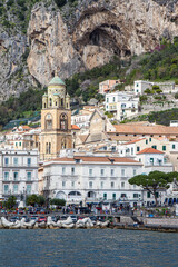 Fototapeta premium View of Italy's Amalfi Coast and the city.