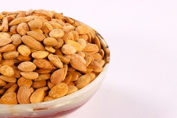 Shahristan Almonds from Afghanistan