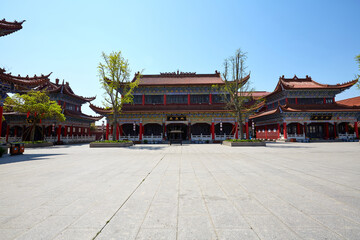 Obraz premium Suzhou Luohuang Temple Chinese-style ancient architecture temple scenery, China