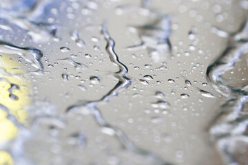 水の宝石