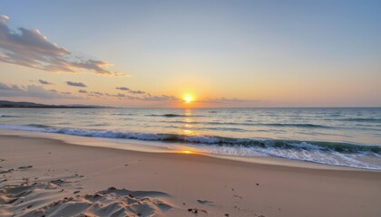 Obraz premium Breathtaking Beach Sunset with Rolling Ocean Waves and Golden Sky