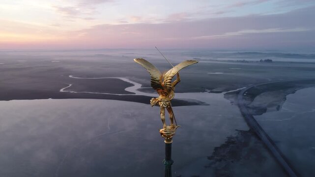 Drone Mont Saint Michel Archange