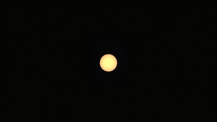 Obraz premium Bright full moon shining in the dark night sky with clear atmosphere